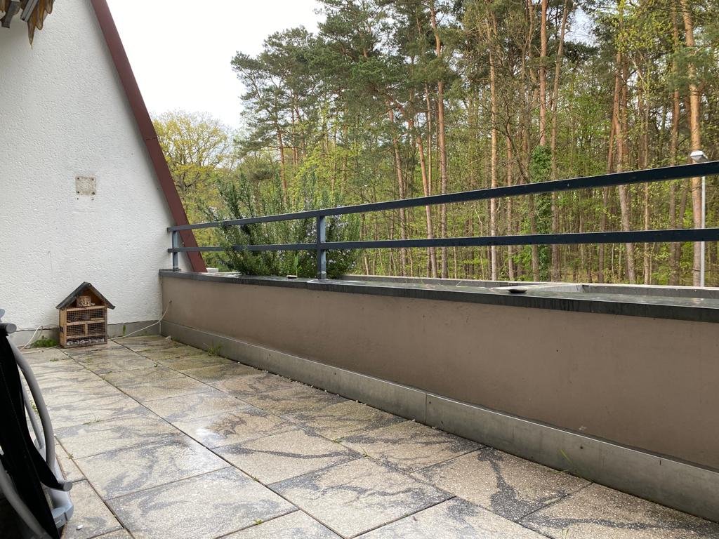 Uninähe! Schöne Terrassenwohnung in Homburg!