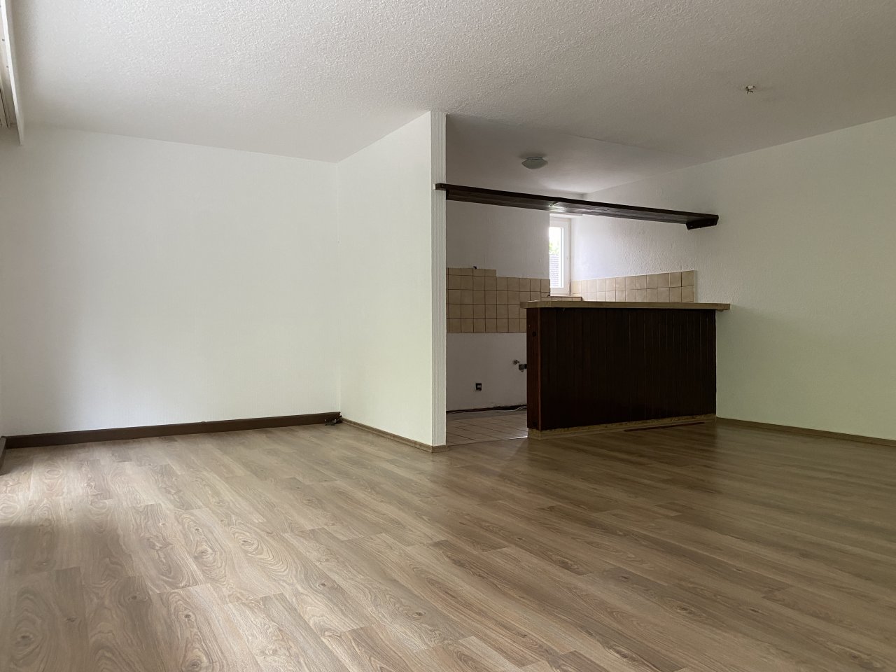 Uninähe! Schöne Terrassenwohnung in Homburg!