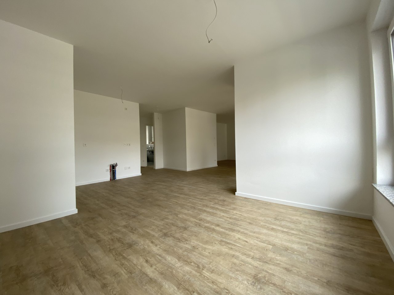 Schöne Neubau Etagen-Wohnung in SB-Ensheim!