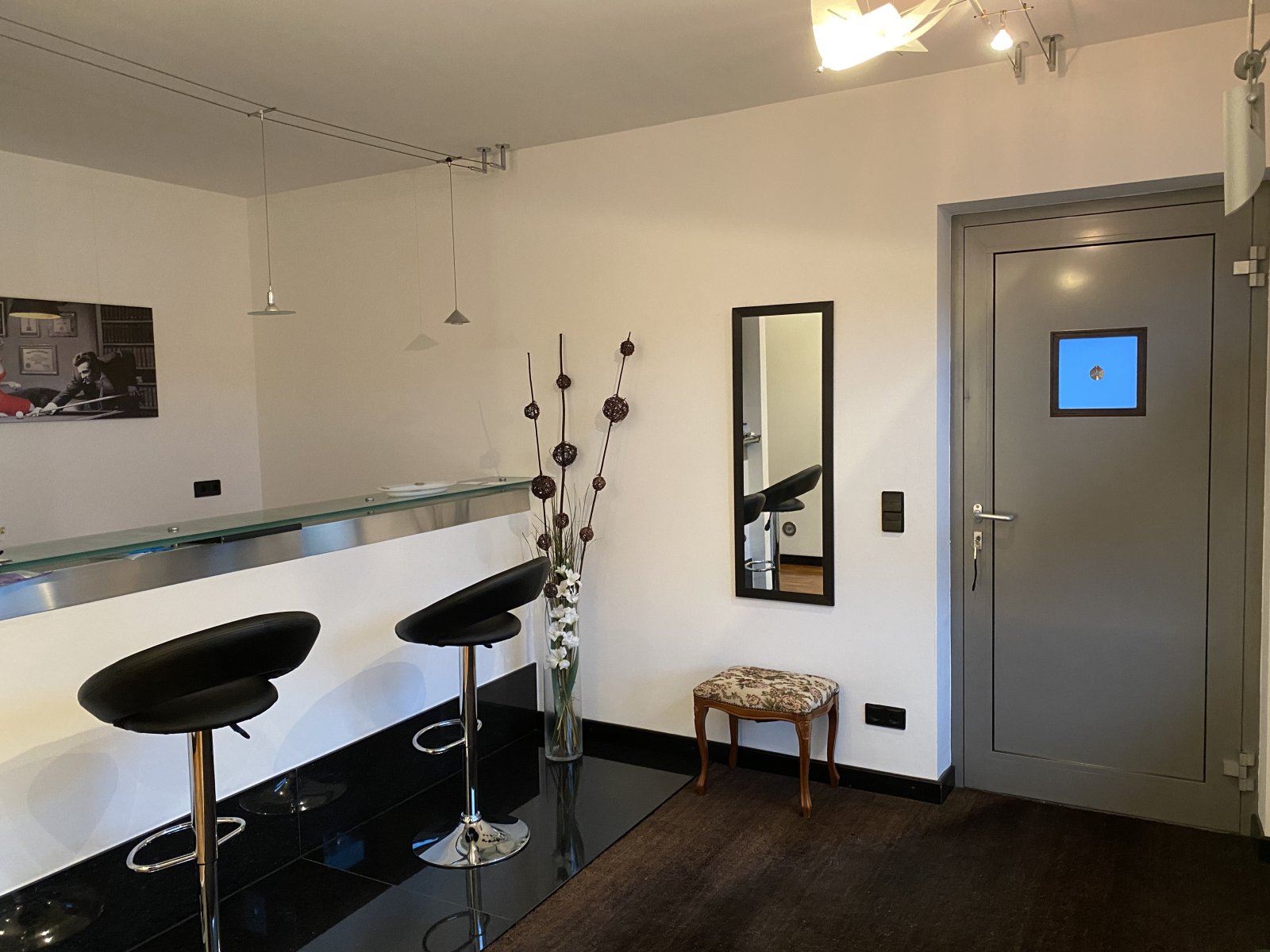 Design-Maisonette-Wohnung! Voll möbliert! Kurzzeitmiete möglich!