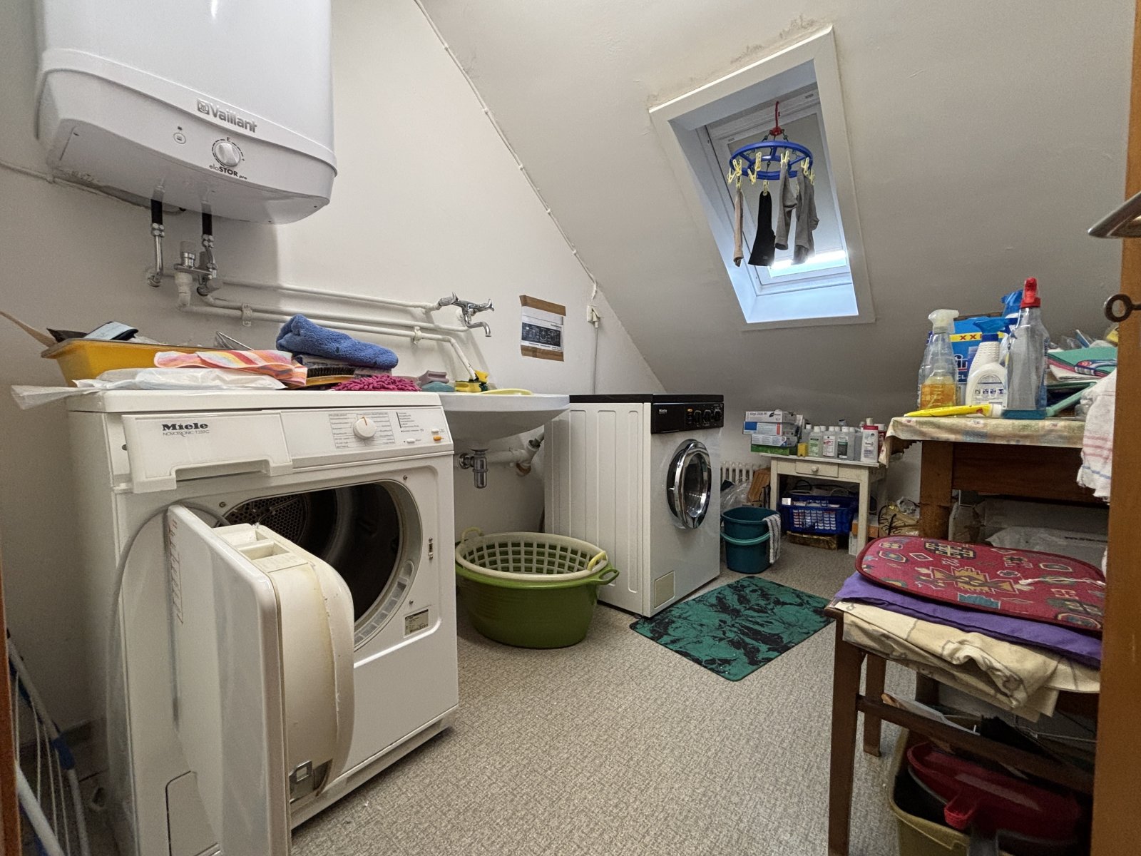 Sehr schönes Haus im Grünen & in perfekter Lage von Spiesen-Elversberg!