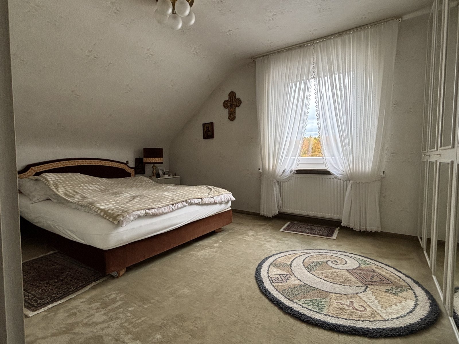 Sehr schönes Haus im Grünen & in perfekter Lage von Spiesen-Elversberg!