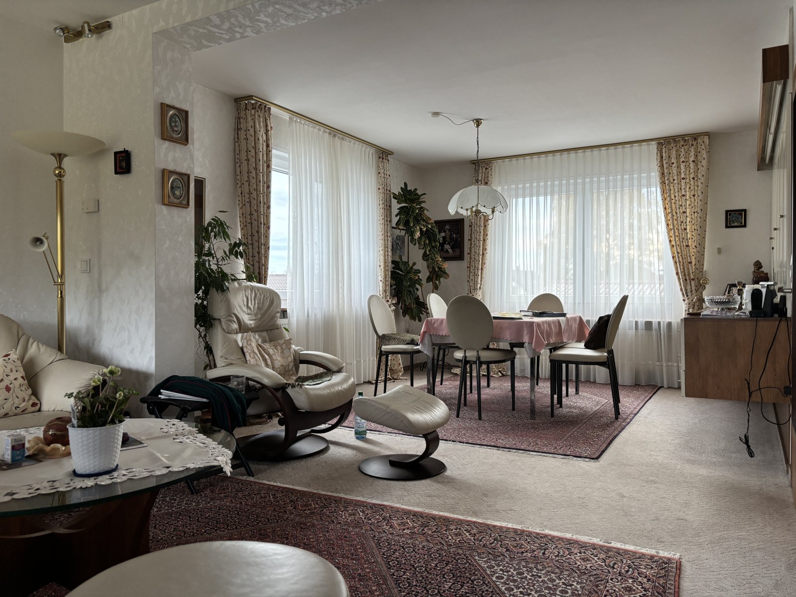 Sehr schönes Haus im Grünen & in perfekter Lage von Spiesen-Elversberg!