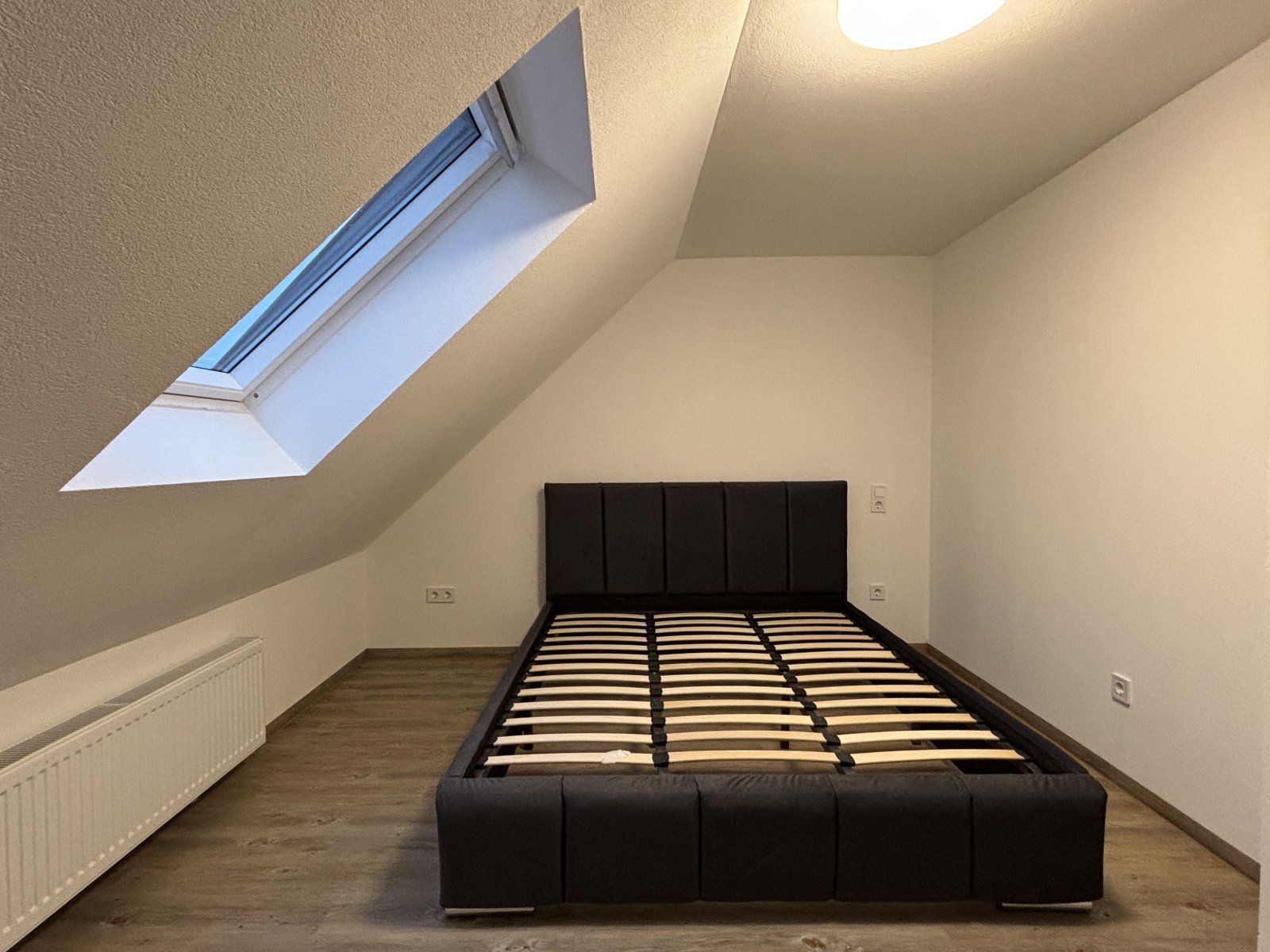 Erstbezug! Neu renovierte Wohnung in ruhiger Lage! 