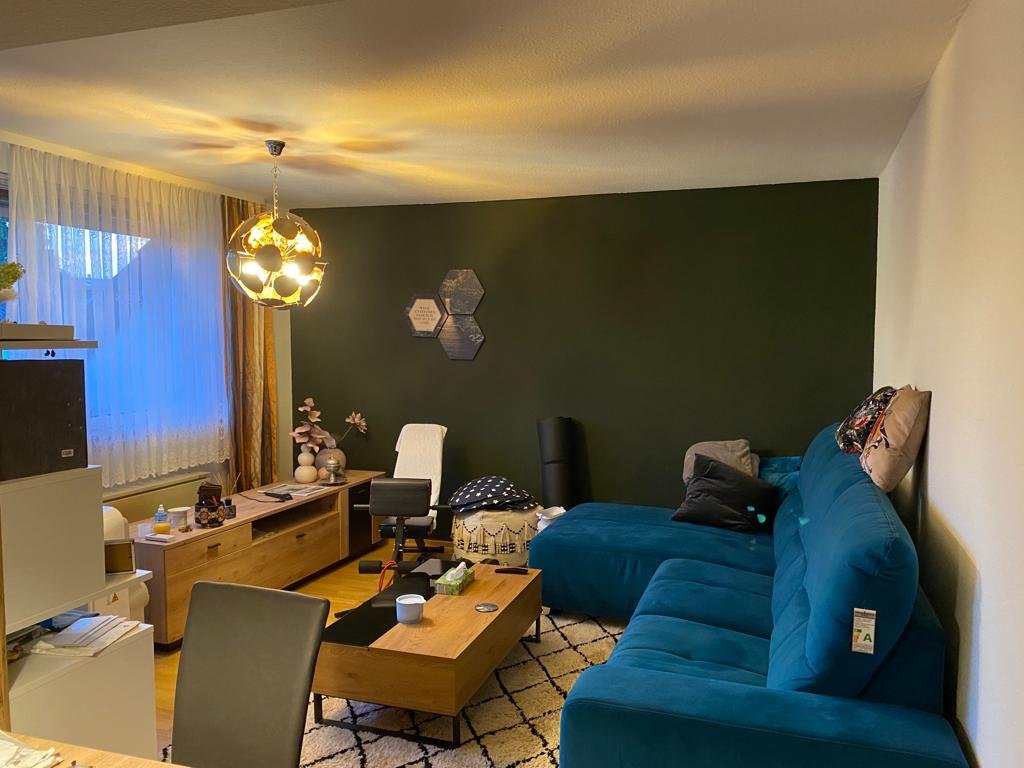 Wohnzimmer mit Blick ins Grüne Wohnzimmer mit Blick ins Grüne