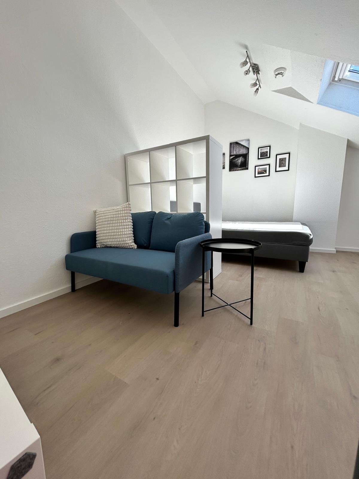 Empore mit Bett & Couch