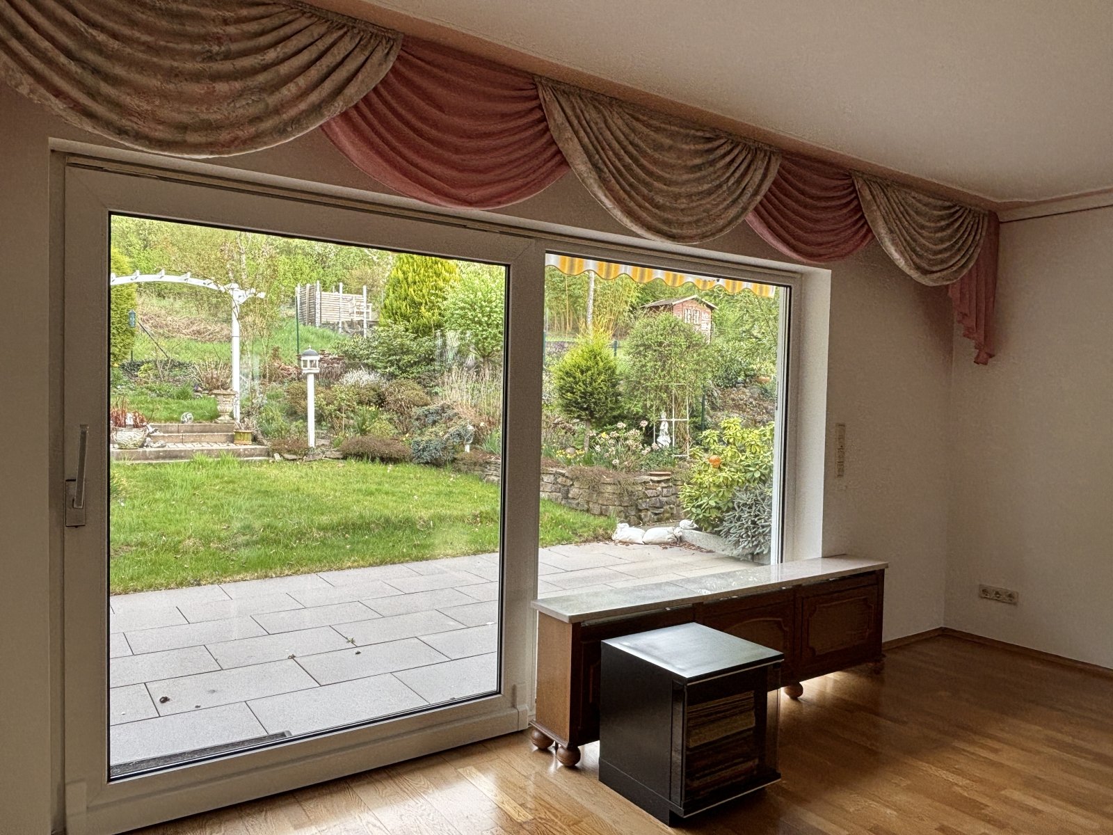 Schiebeelement EG-Wohnung Schiebeelement EG-Wohnung