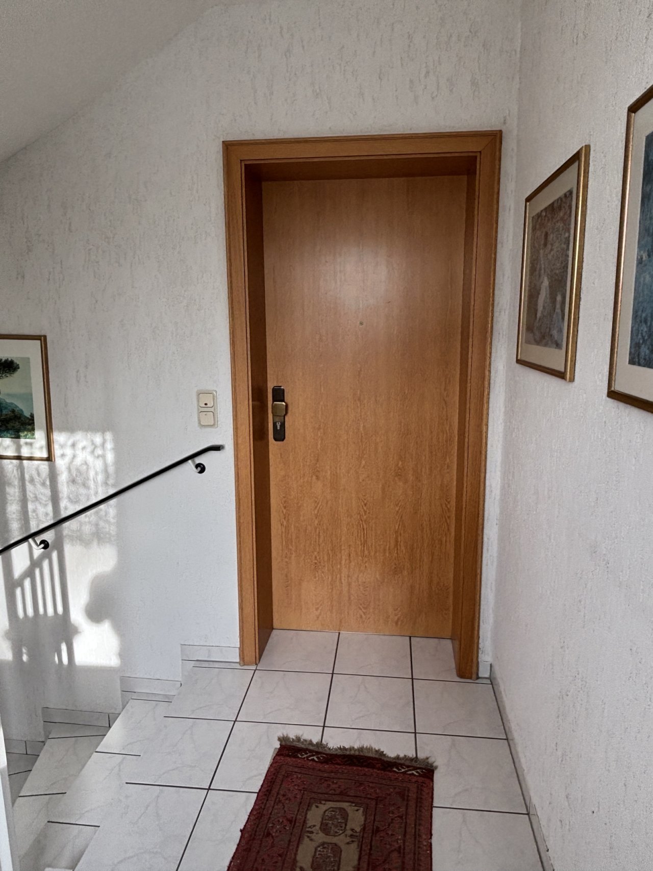 Eingangstür EG-Wohnung Eingangstür EG-Wohnung