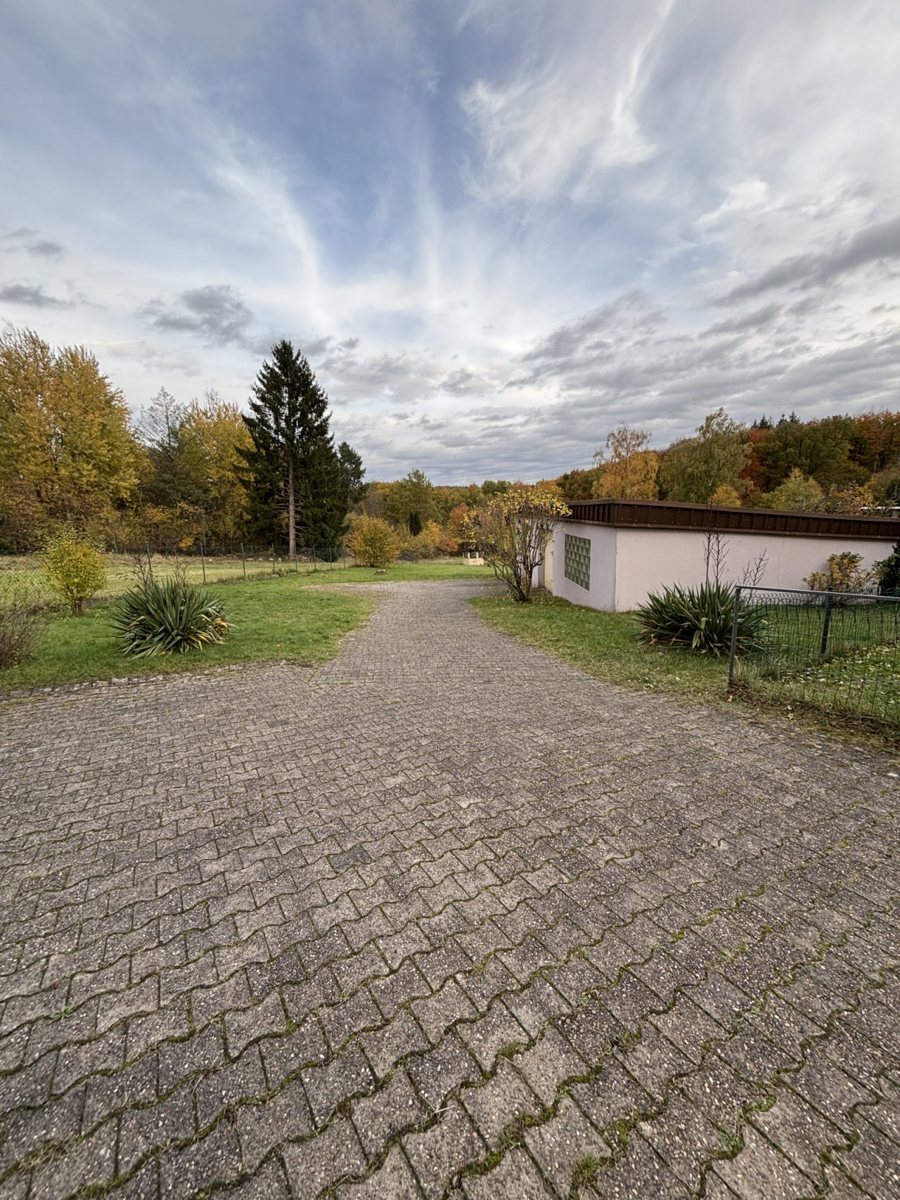 Garten und Garage Garten und Garage